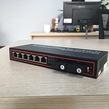 Chuyển tiếp quang 2F6E(10/100M) ( Bộ gồm 1 Switch + 1 Adapter)