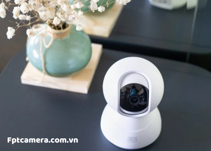 Camera trong nhà Wifi -Smart C1, 2MP/2K quay quét 360°
