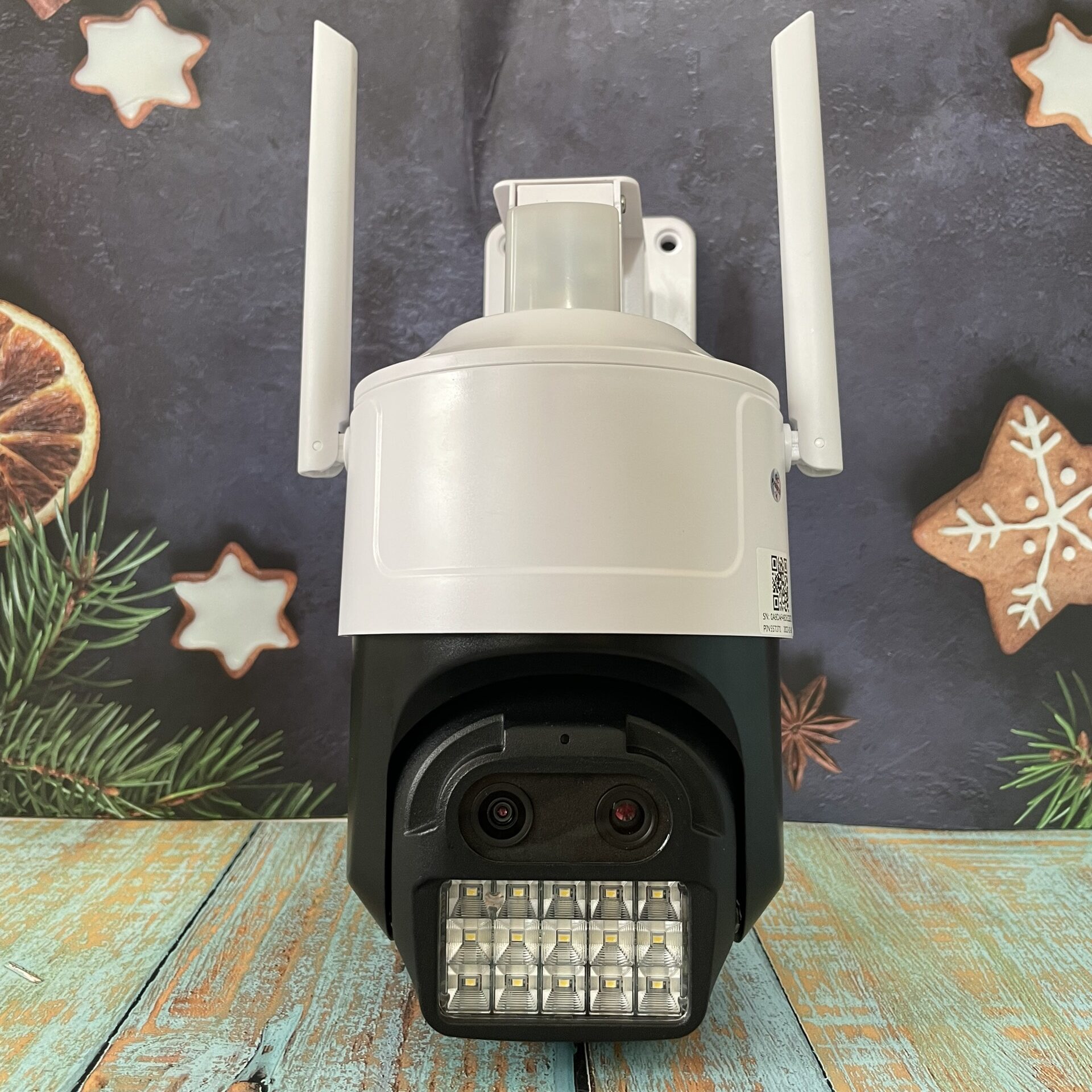 Camera 4G dùng SIM Zoom 8X ống kính kép – Độ phân giải 1080P- Lắp đặt ngoài trời