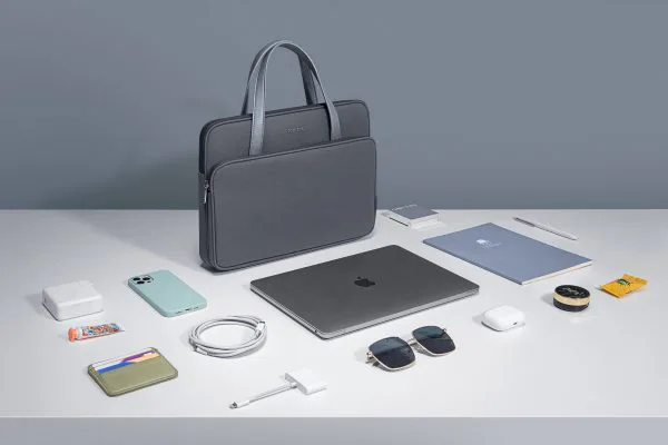 TÚI XÁCH TOMTOC (USA) BRIEFCASE PREMIUM FOR MACBOOK/ULTRABOOK 13”/14” (H21-C01) Màu Vàng