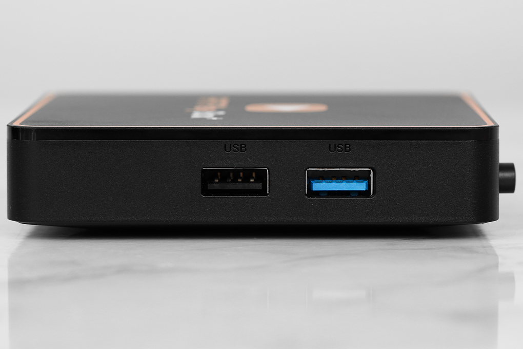 Trọn bộ Truyền hình IOT TV Box FPT Play Box+ T550